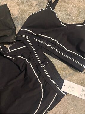 ALO Yoga Black Active Set with White Stripe Detail